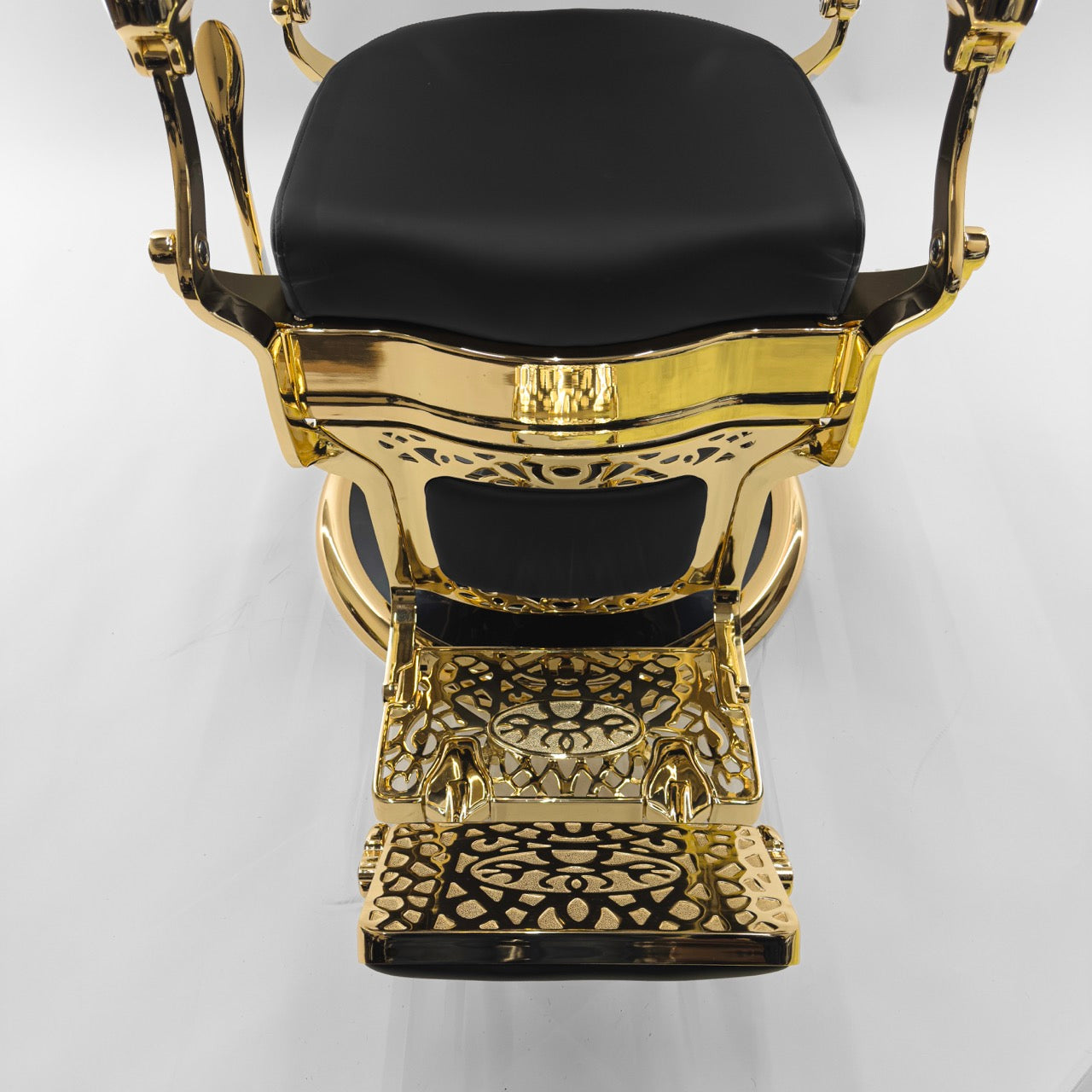 ROYALE Gold Vintage Style Barber Chair