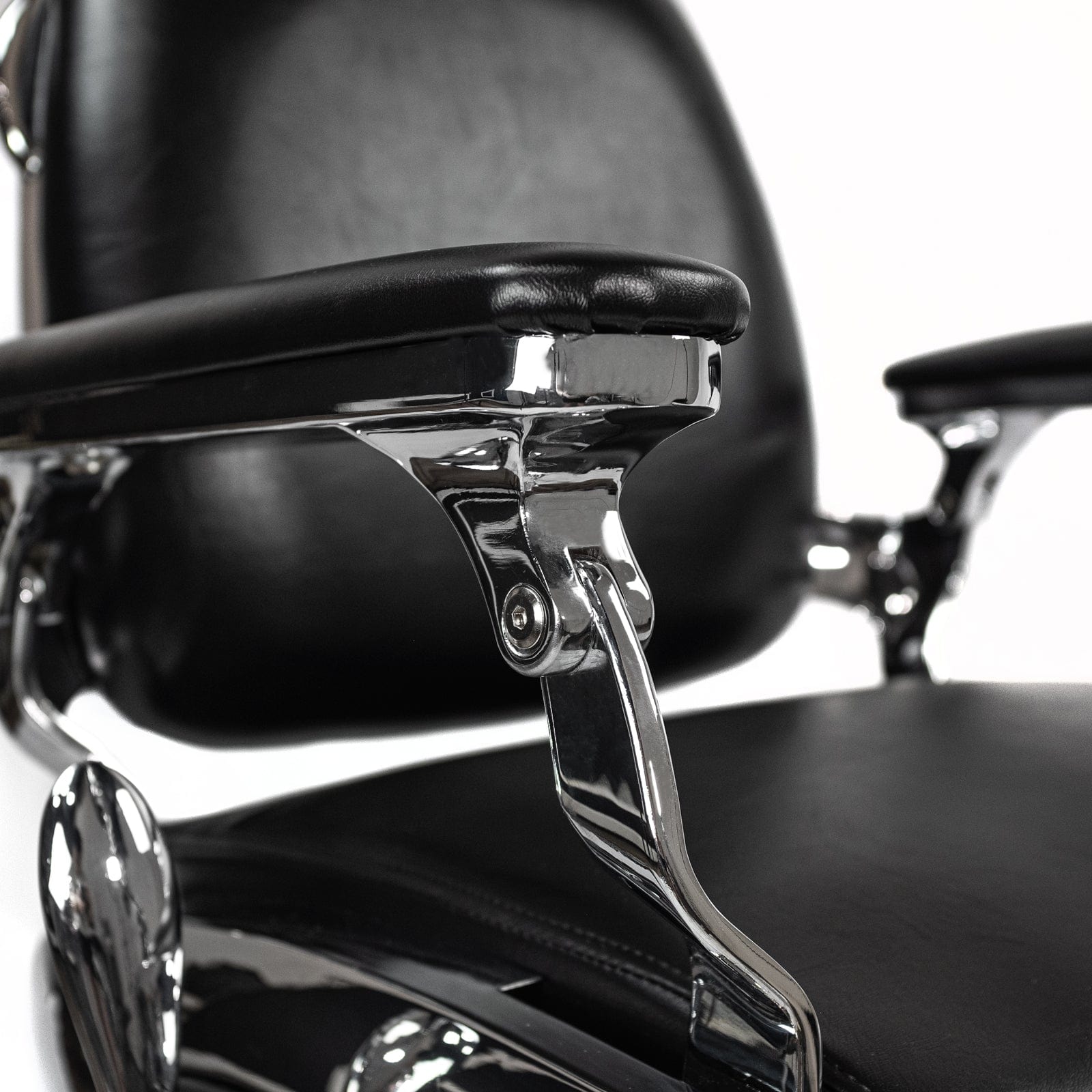 Roosevelt Barber Chair