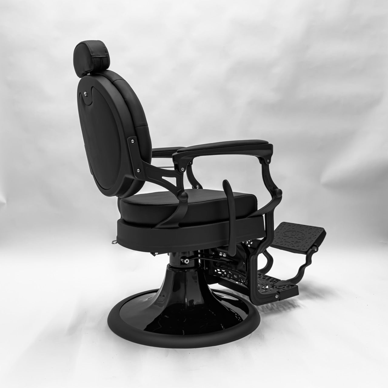 ONYX Vintage Style Barber Chair - Matte Black