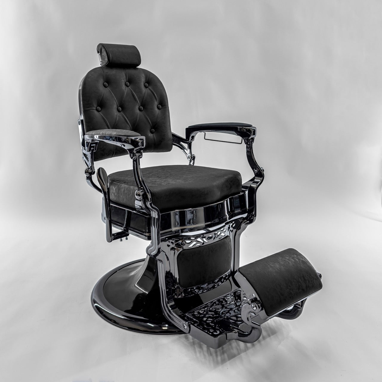 ATLAS 2.0 Black Chrome Vintage Style Barber Chair