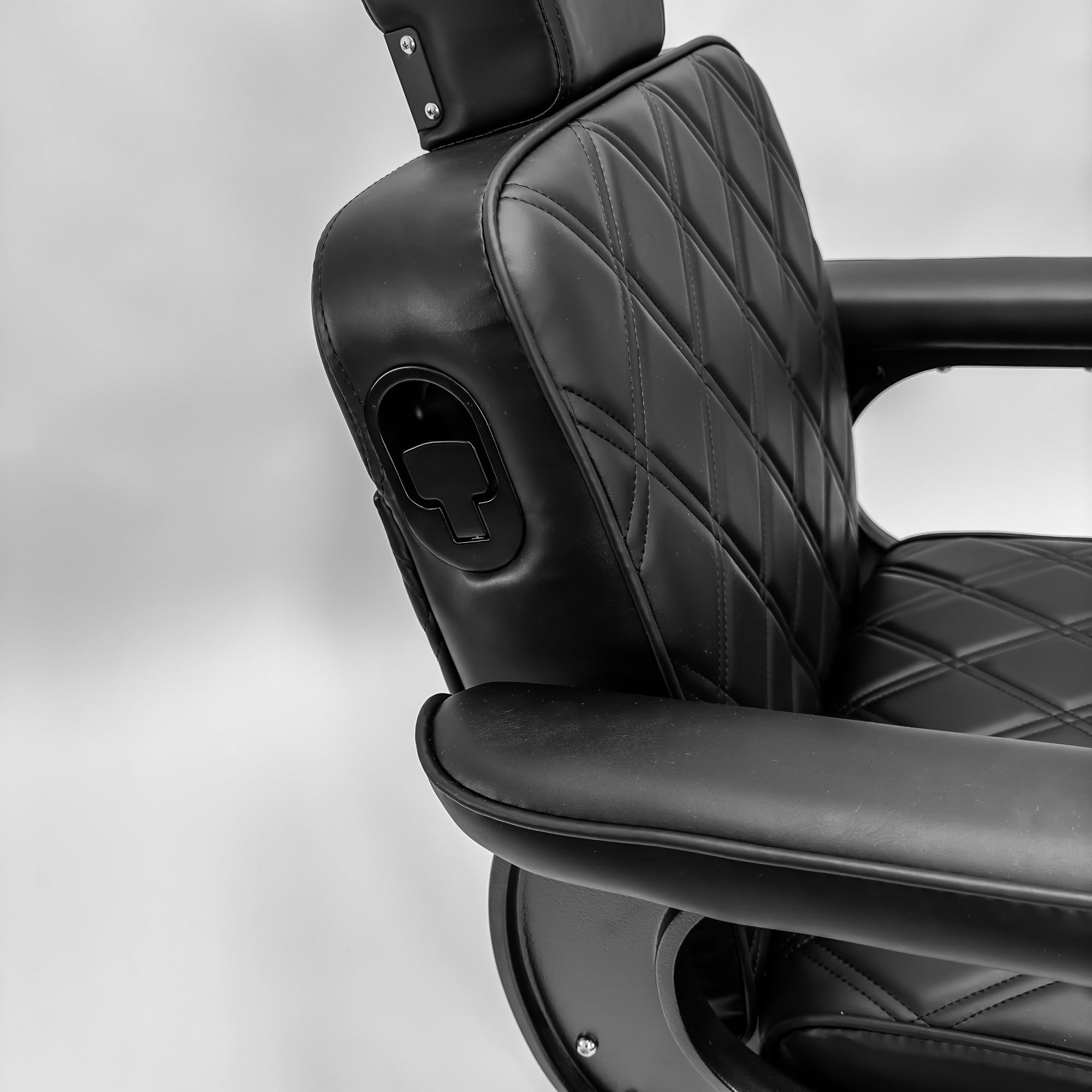 TITAN Vintage Style Barber Chair