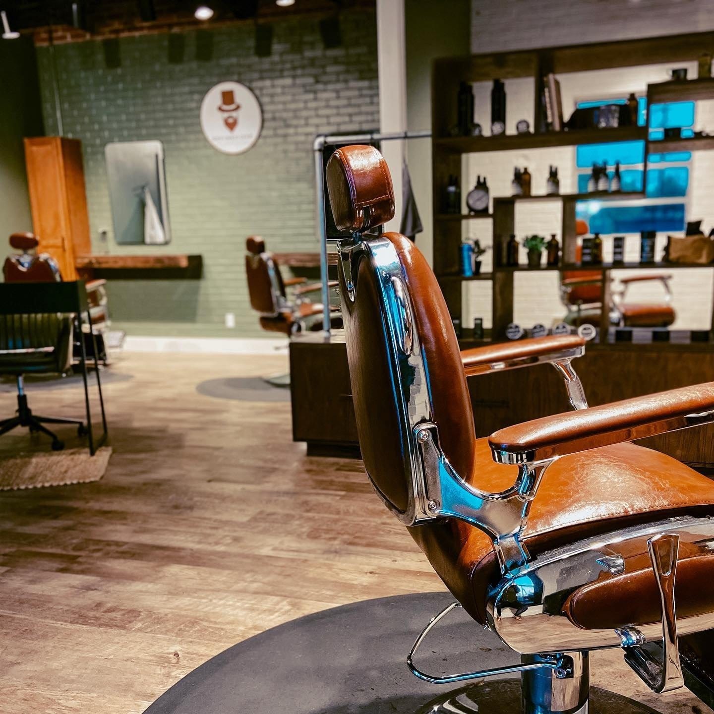 Roosevelt Barber Chair