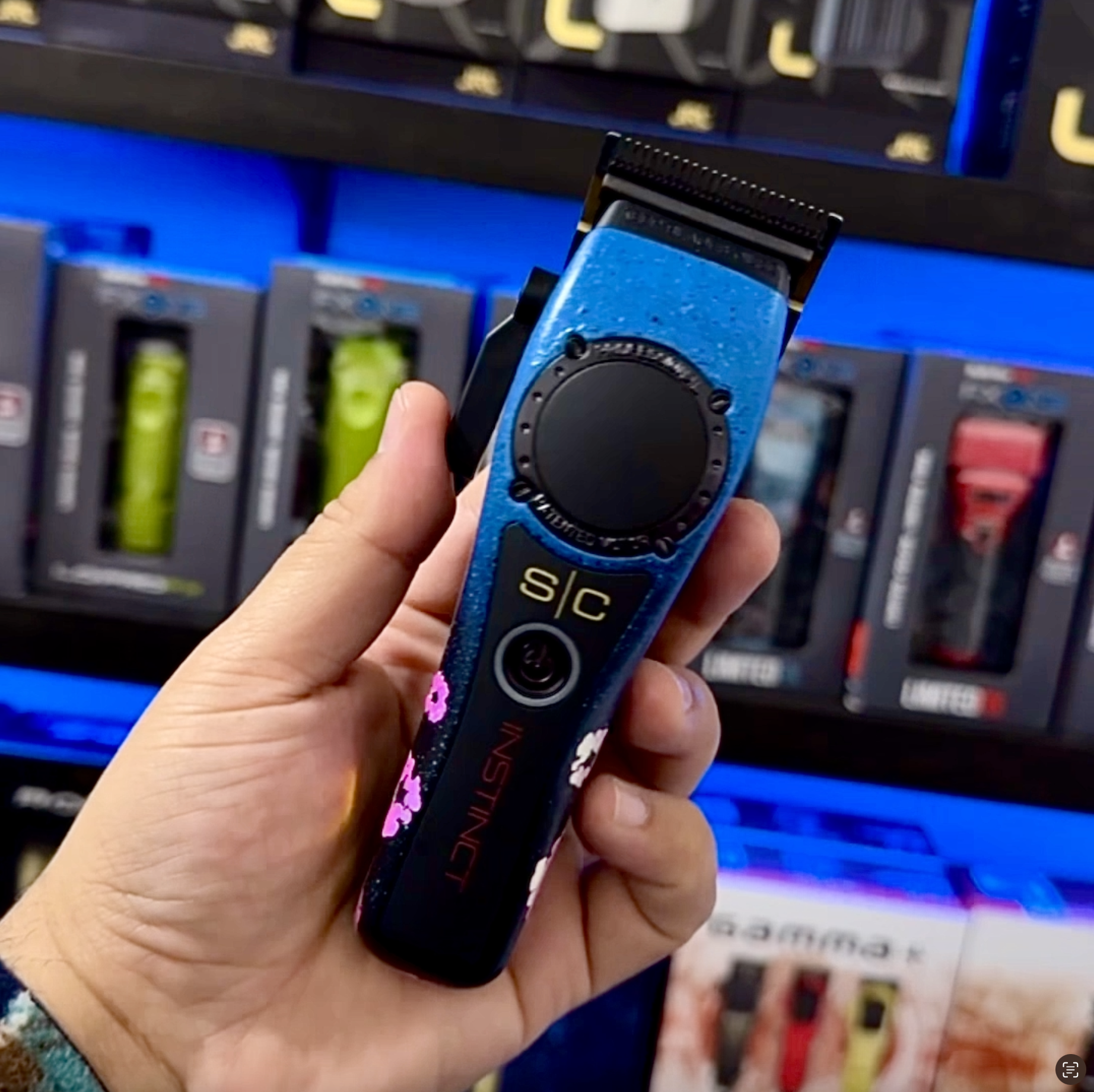 Custom Stylecraft Instinct Professional Vector Motor Cordless Clipper